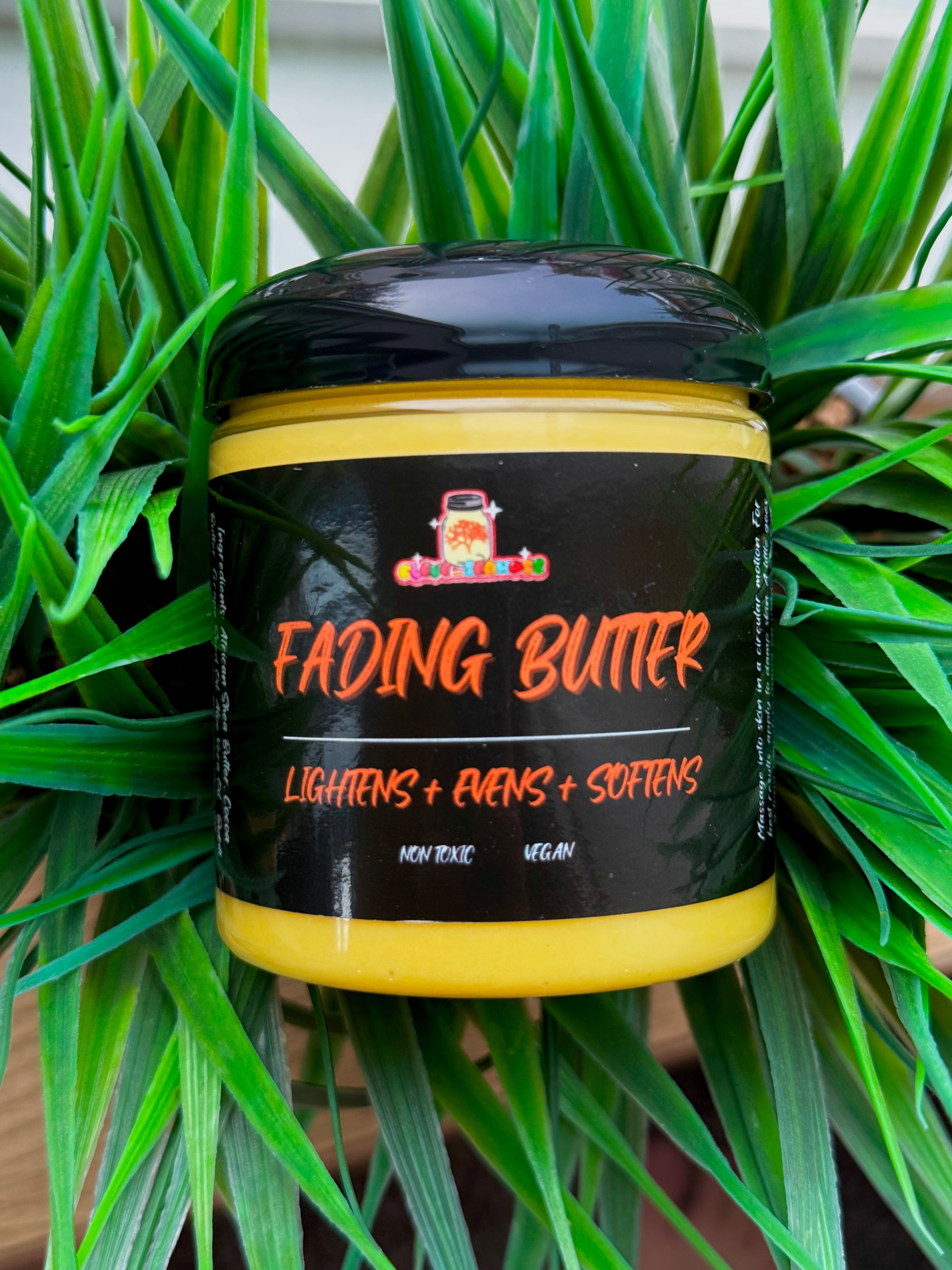 Fading Butter (Contains Coconut Oil)